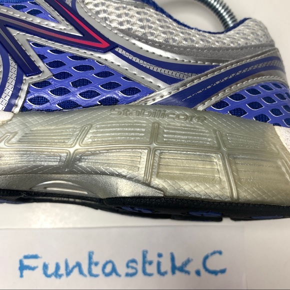 ❌SOLD❌ New Balance 940 V2 Women’s Size: 9.5 Running Shoes W940WB2 Silver/Blue - Picture 12 of 13